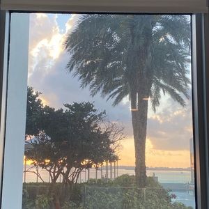 Meet your Posher, Nelly